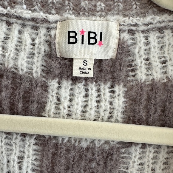 BIBI Oversized Chunky Grey and White Checkered Boyfriend Cardigan, Size Small - Picture 11 of 16